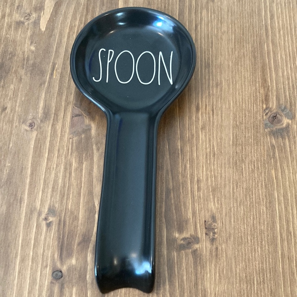 Brand New Rae Dunn spoon rest